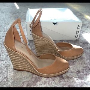 Aldo wedges